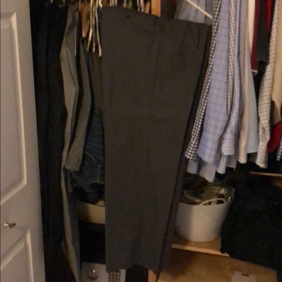 Men’s Dockers slacks 40X32 - Picture 1 of 5